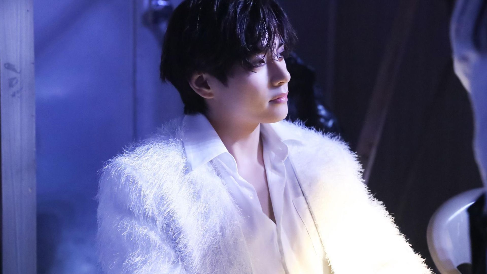 BTS V KIM TAEHYUNG