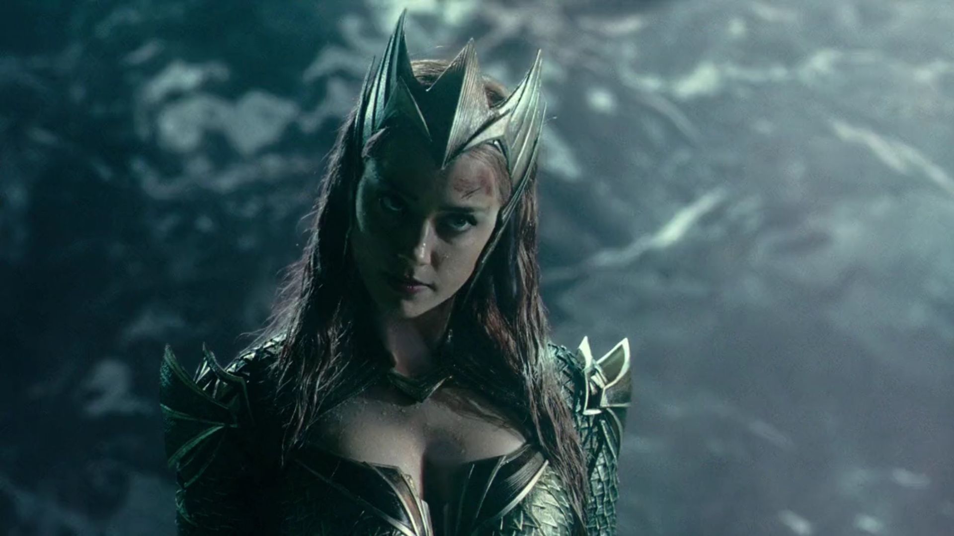 Amber Heard net worth - Justice League