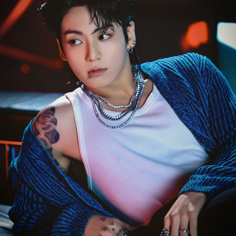 LOOK: BTS' V unveils teaser, track list for solo album 'Layover