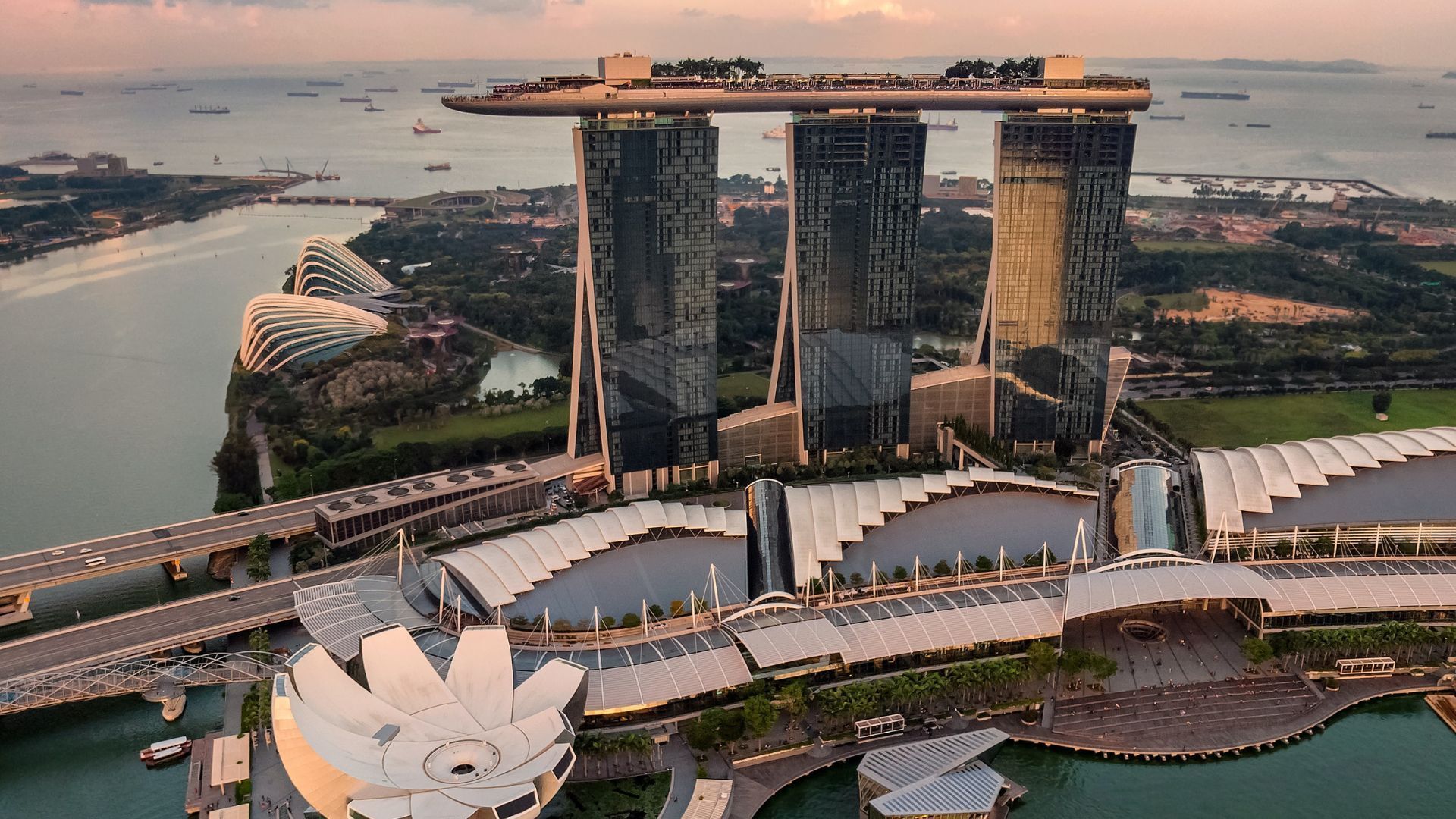 New York, Singapore, Tel Aviv: These Are The World’s Most Expensive Cities In 2022