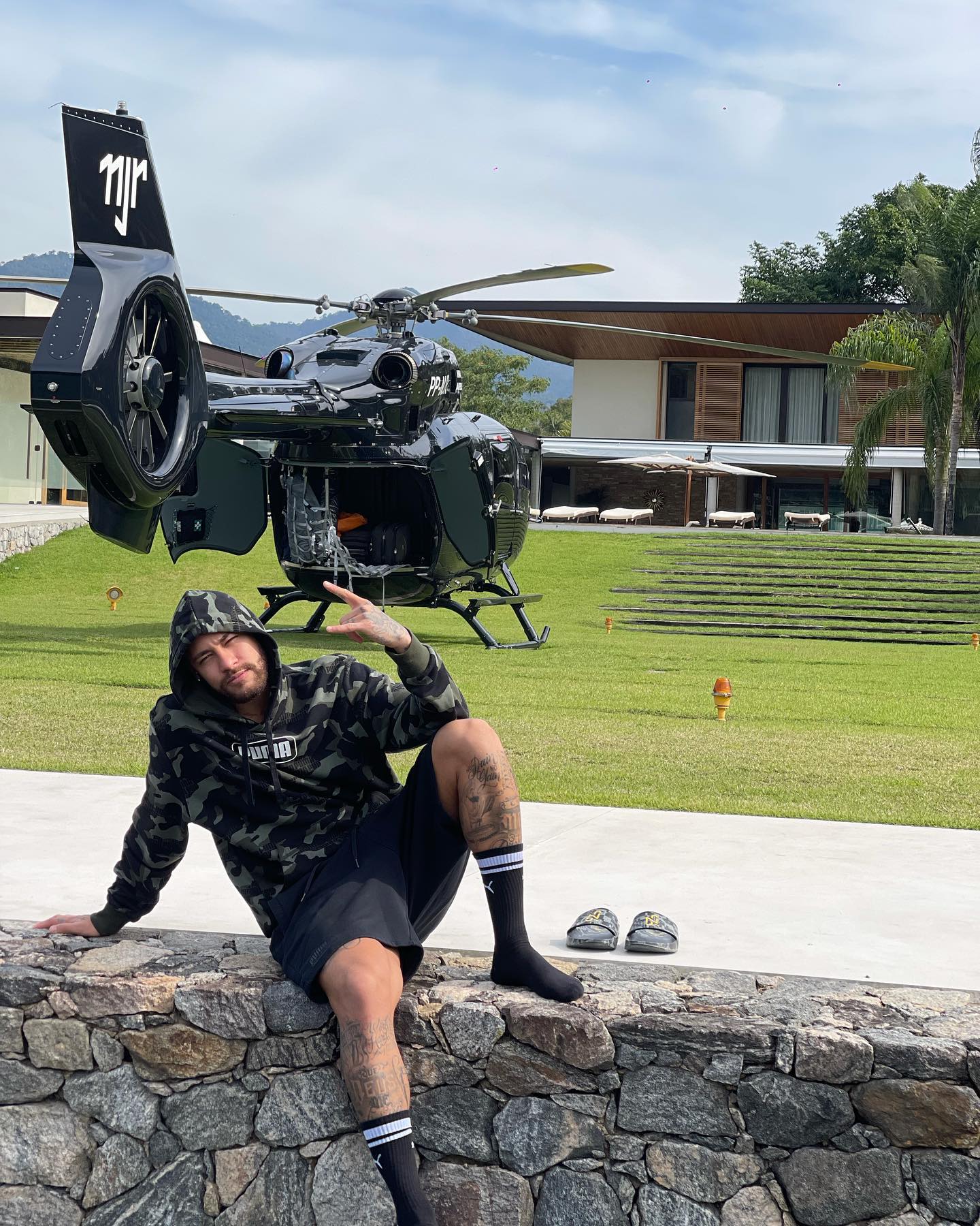Airbus H145 Neymar