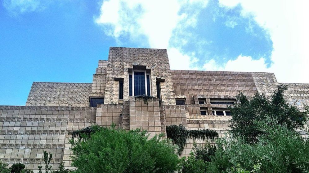 The Ennis House in 'House On Haunted Hill' (1958)
