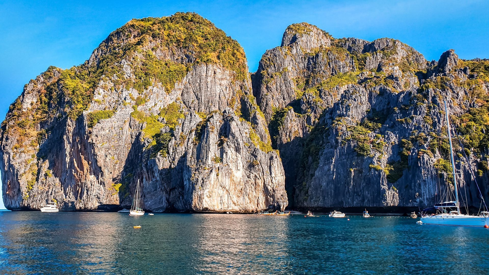 Long Weekends In Hong Kong: Where You Should Travel In 2023