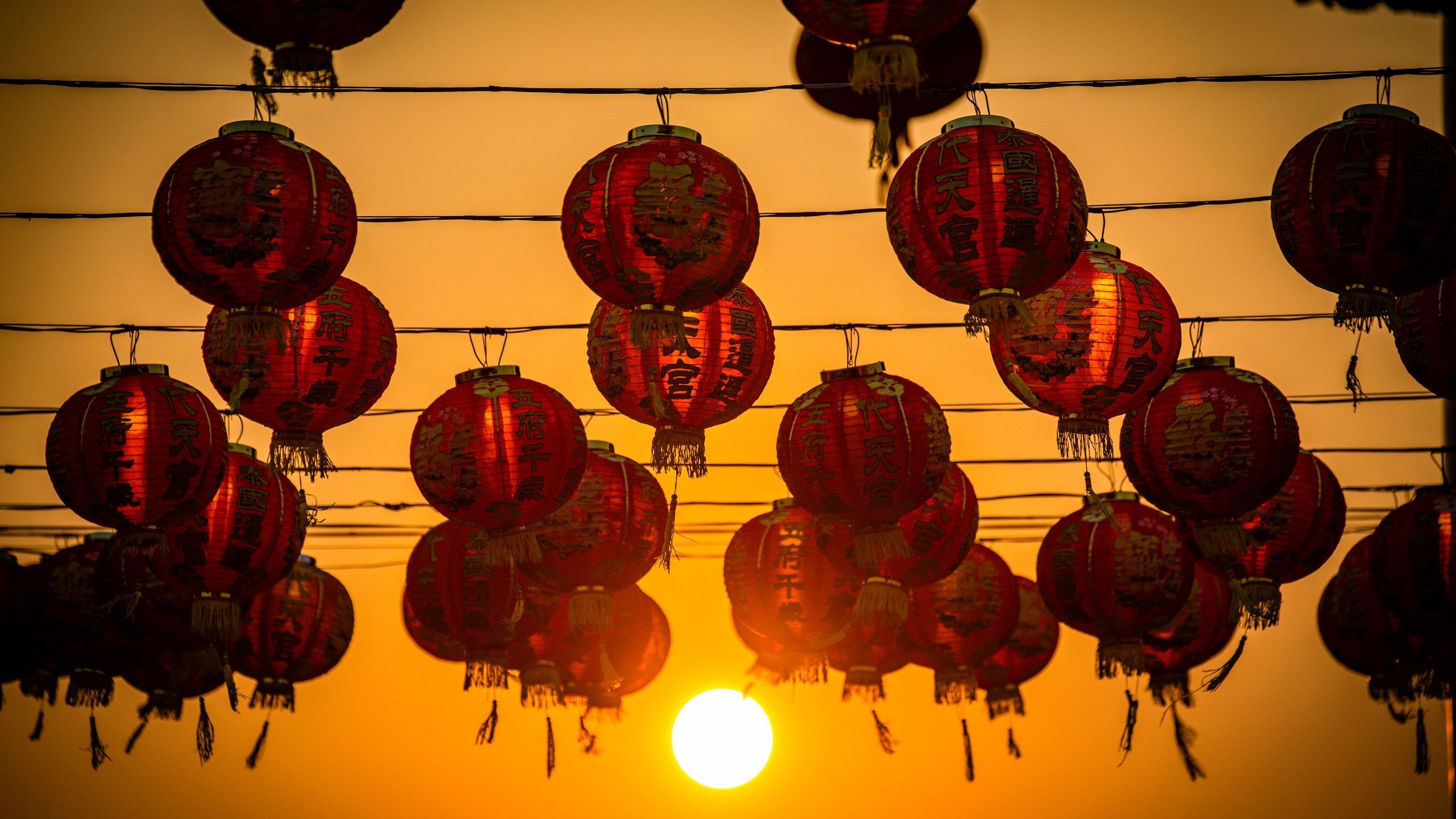 lunar chinese new year hong kong origins traditions legends