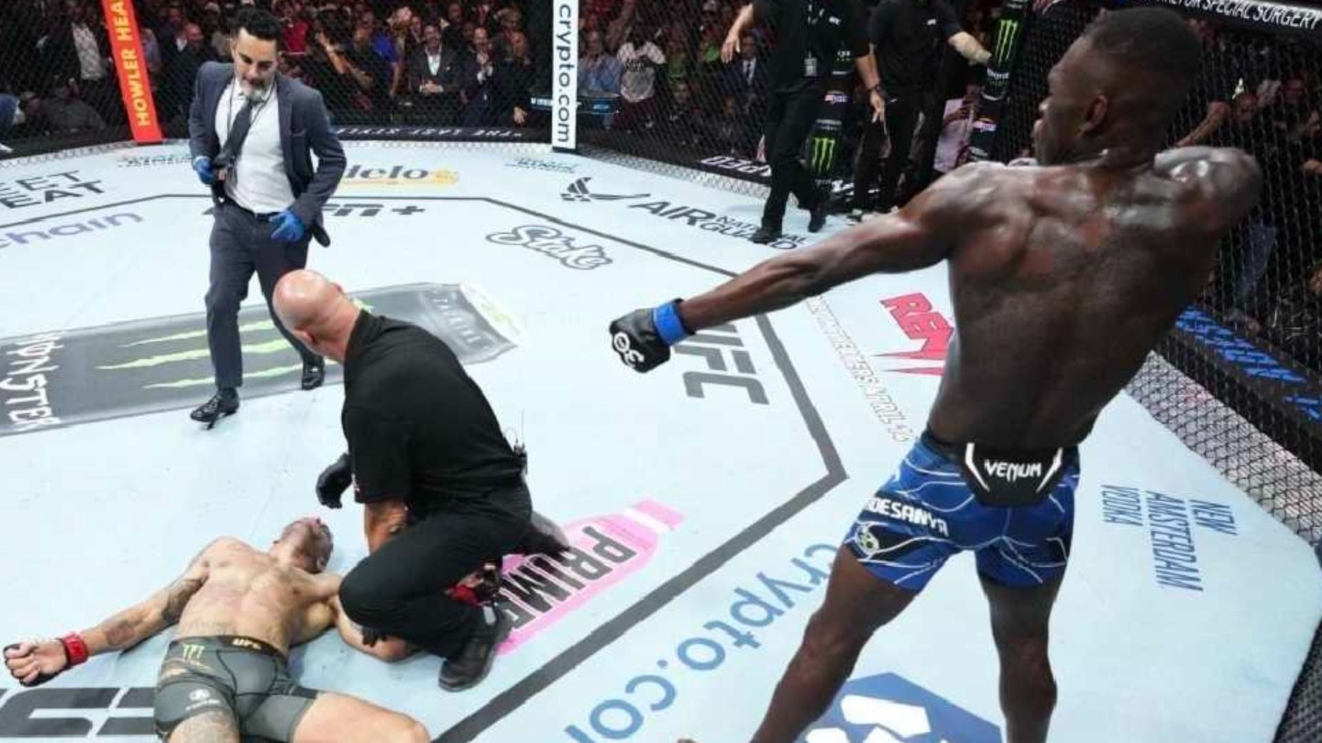 UFC 287: Israel Adesanya Wins The Middleweight Championship Belt By Defeating Alex Pereira