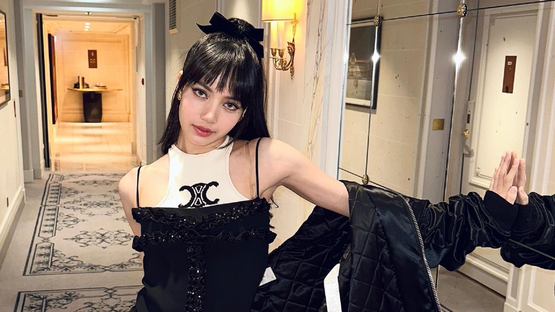 Researchers Name Rare Plant Species After Lisa Of BLACKPINK