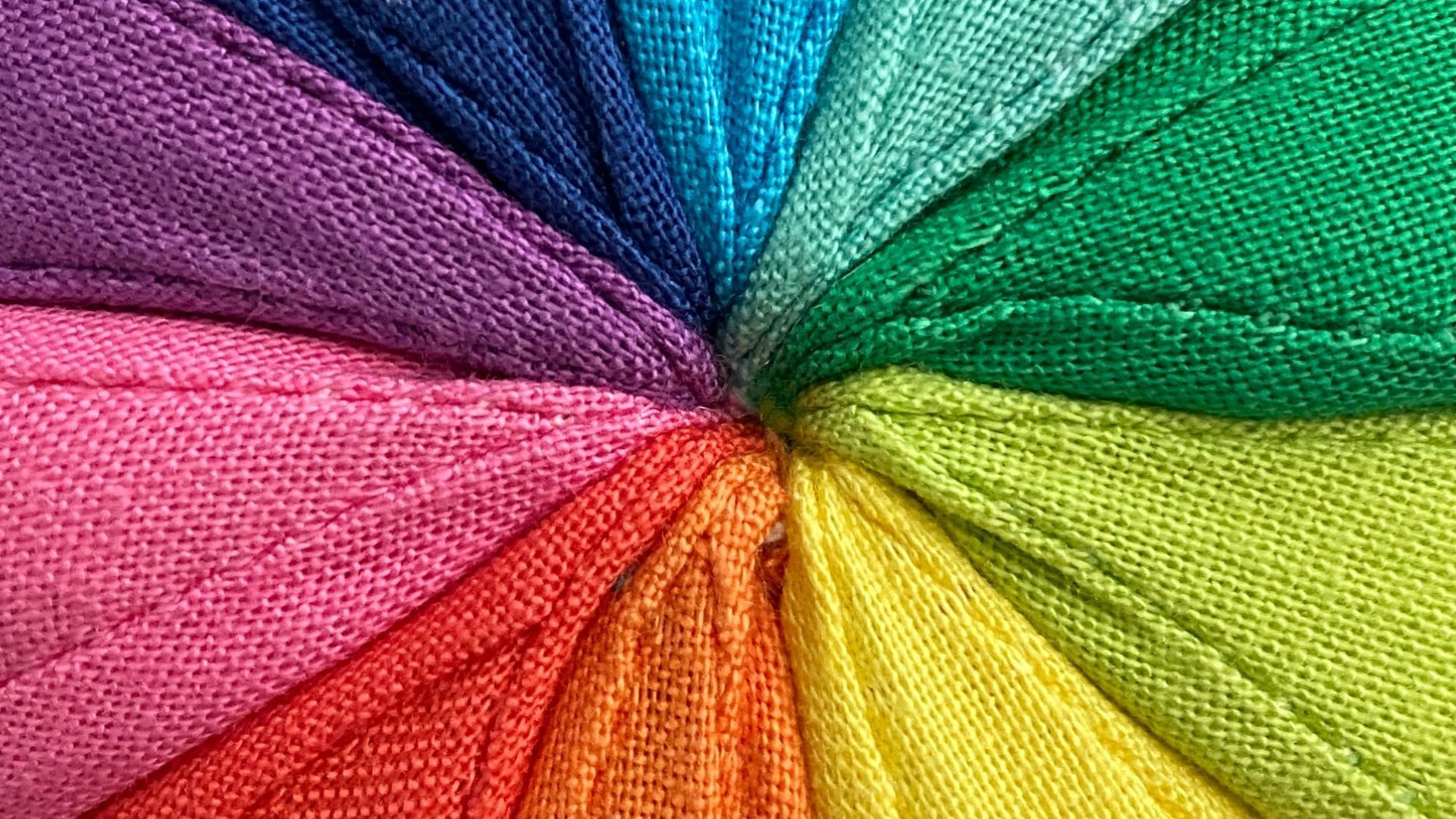 Unlucky Colours For Your Zodiac Sign That You Should Definitely Avoid