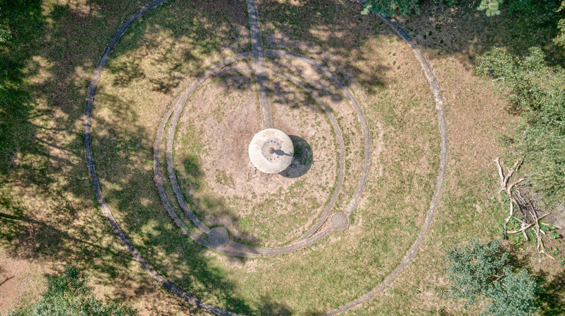 The Roswell Incident And Other Famous UFO Sightings In History