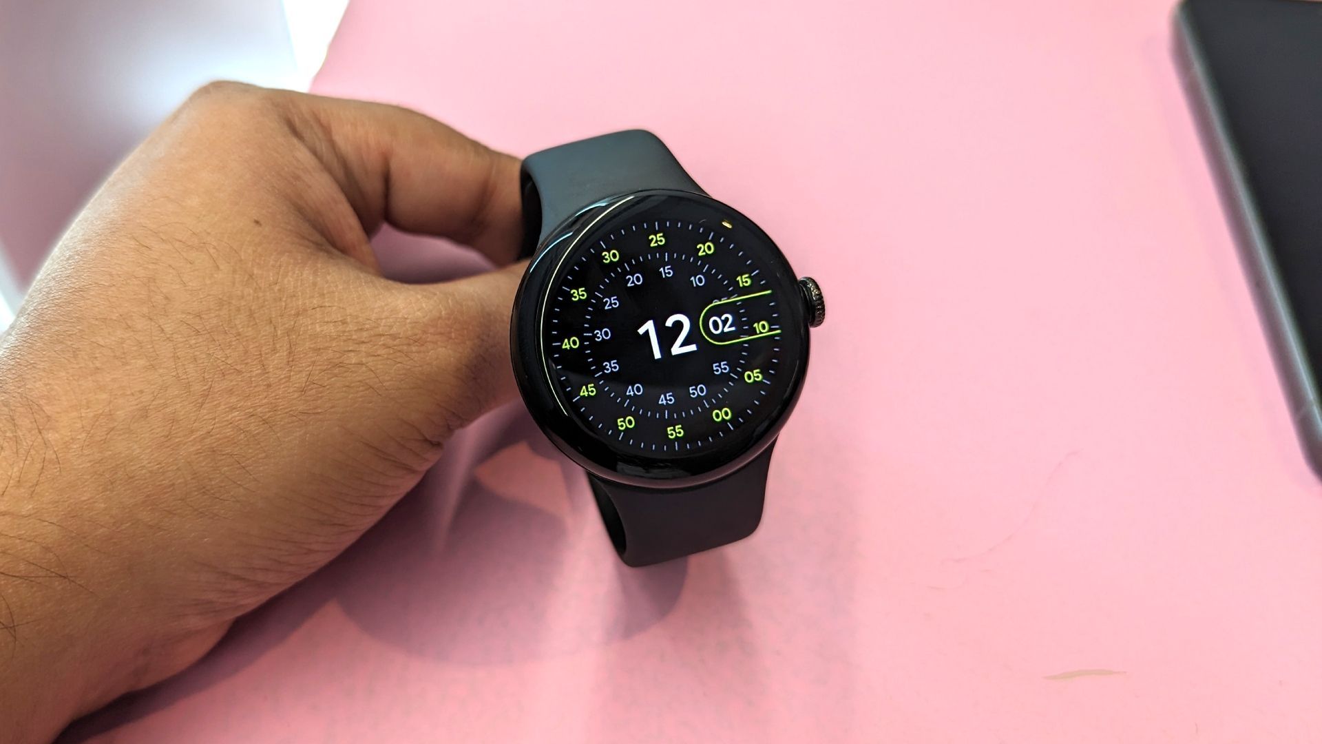 Google Pixel Watch 2 Vs Google Pixel Watch