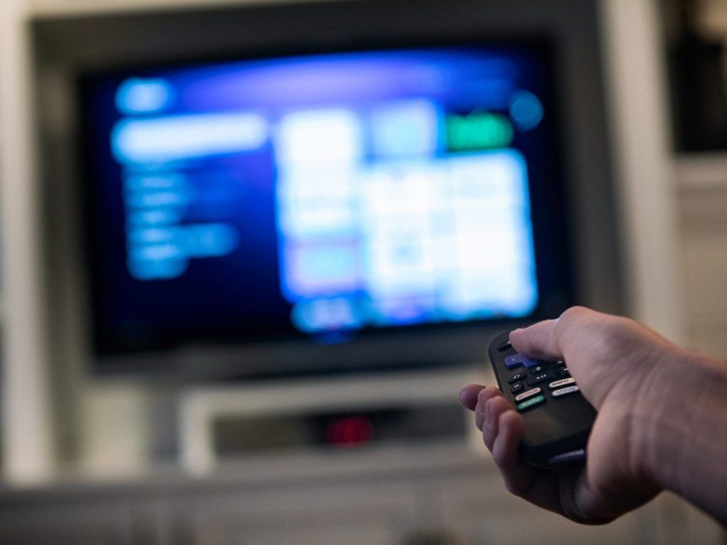 HD Ready vs Full HD TVs: Which One Should You Opt For? HD Ready vs Full HD TVs: Which One Should You Opt For?