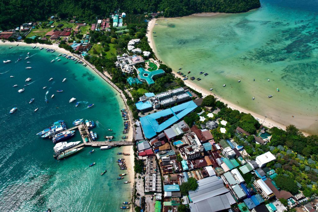 phi phi