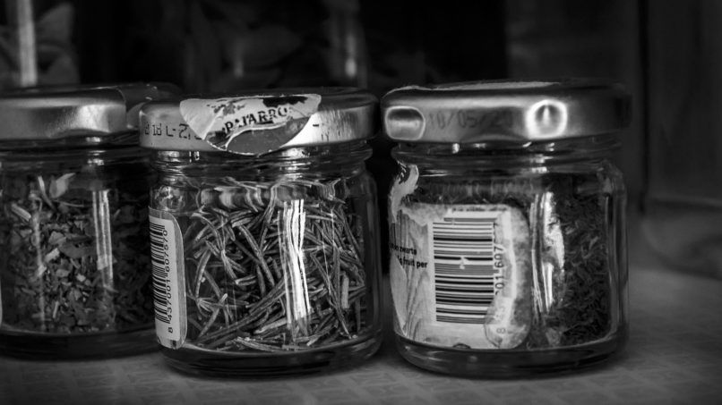 expired food feng shui