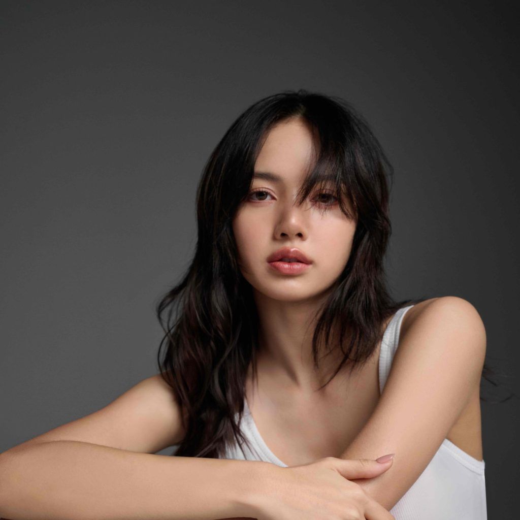 Lisa From BLACKPINK To Star In ‘The White Lotus’ Season 3 Lisa From BLACKPINK To Star In ‘The White Lotus’ Season 3