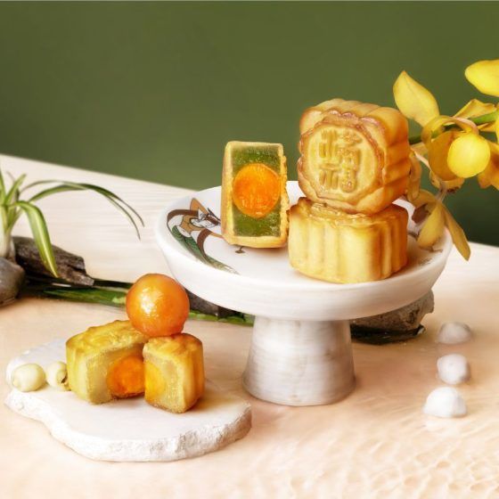 Dynasty, Renaissance Harbouriew Hotel