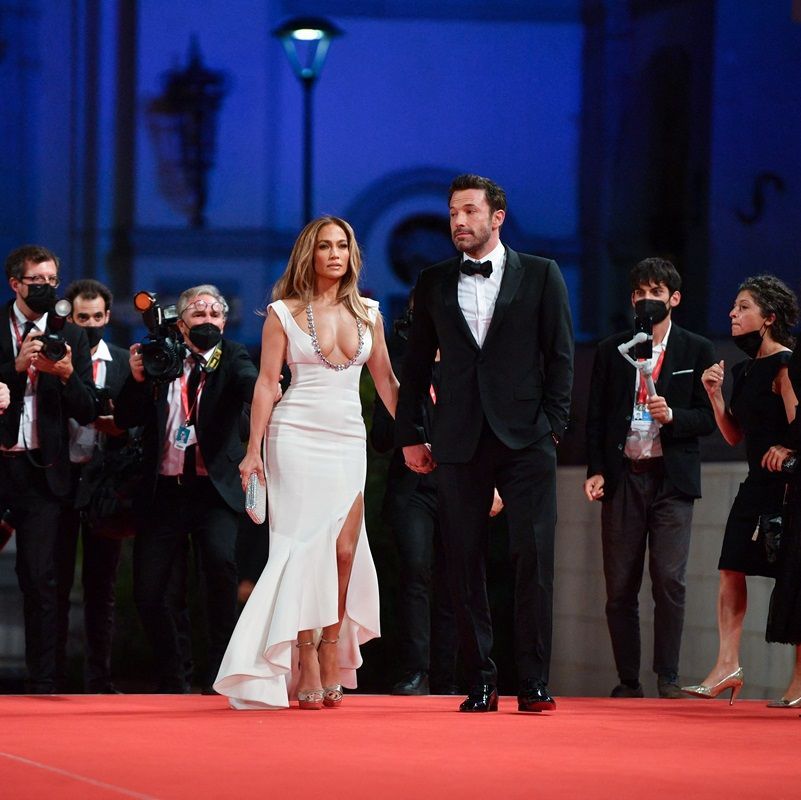 A Look At Ben Affleck And Jennifer Lopez’s Relationship Timeline A Look At Ben Affleck And Jennifer Lopez’s Relationship Timeline