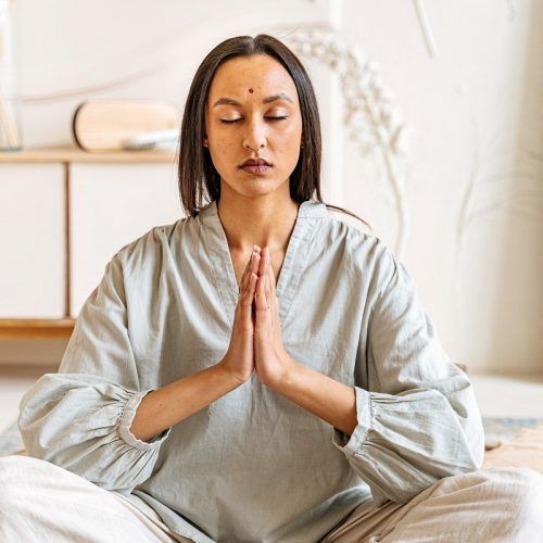 Meditation For Beginners: Things To Know Before You Take The Spiritual Plunge