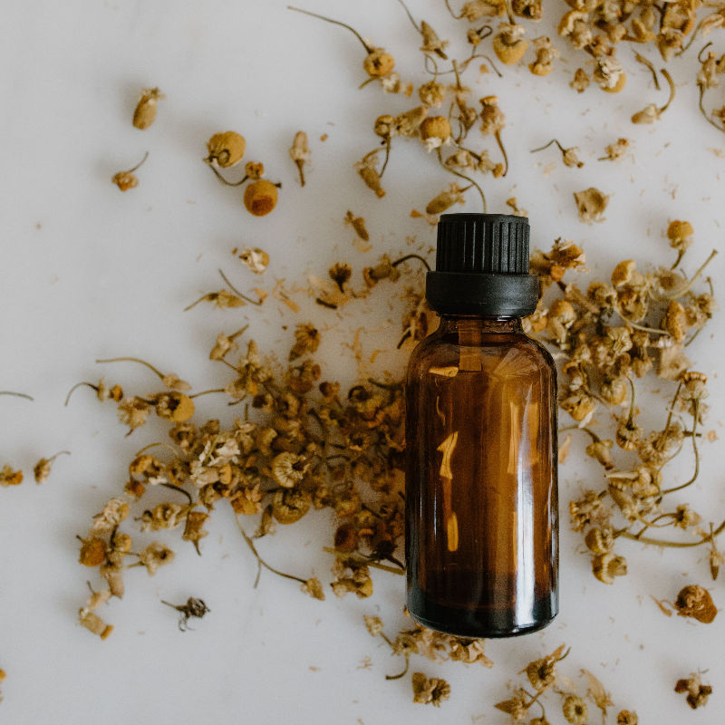 Castor Oil For Hair: Does It Reduce Hair Loss For Men? (Plus Best Buys)
