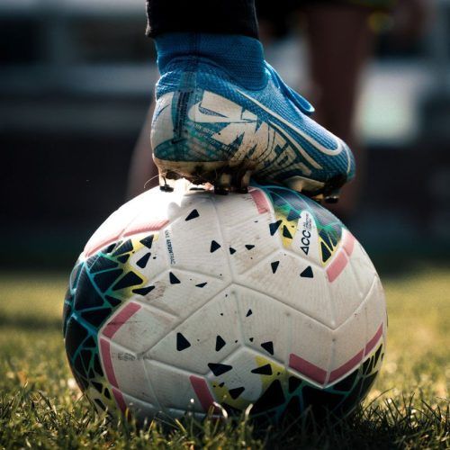 FIFA World Cup 2022: Sports Bars In Kolkata Where You Can Screen Live Football Matches!