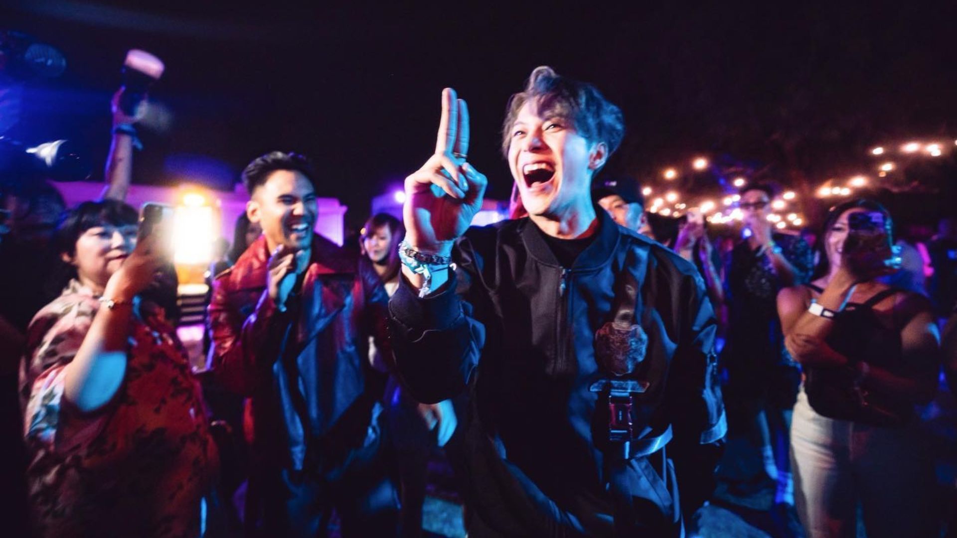 Jackson Wang net worth- team wang