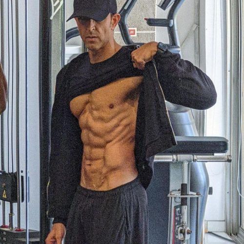 From Ice Baths To A Healthy Diet, 5 Hacks That’ll Get You A Body Like Hrithik Roshan’s In 2023
