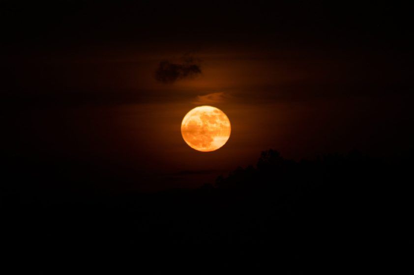June: Strawberry Moon (4 June)