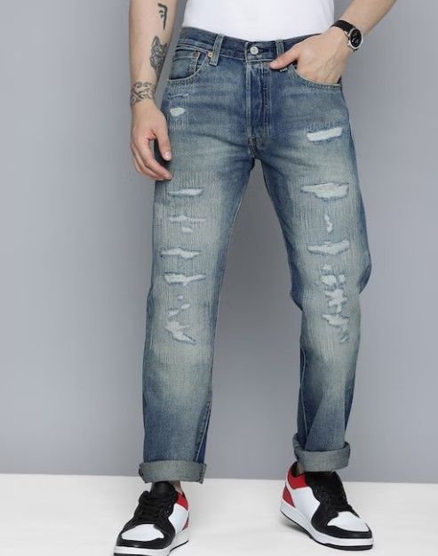 8 Different Types Of Jeans All Men Should Have In Their Wardrobe