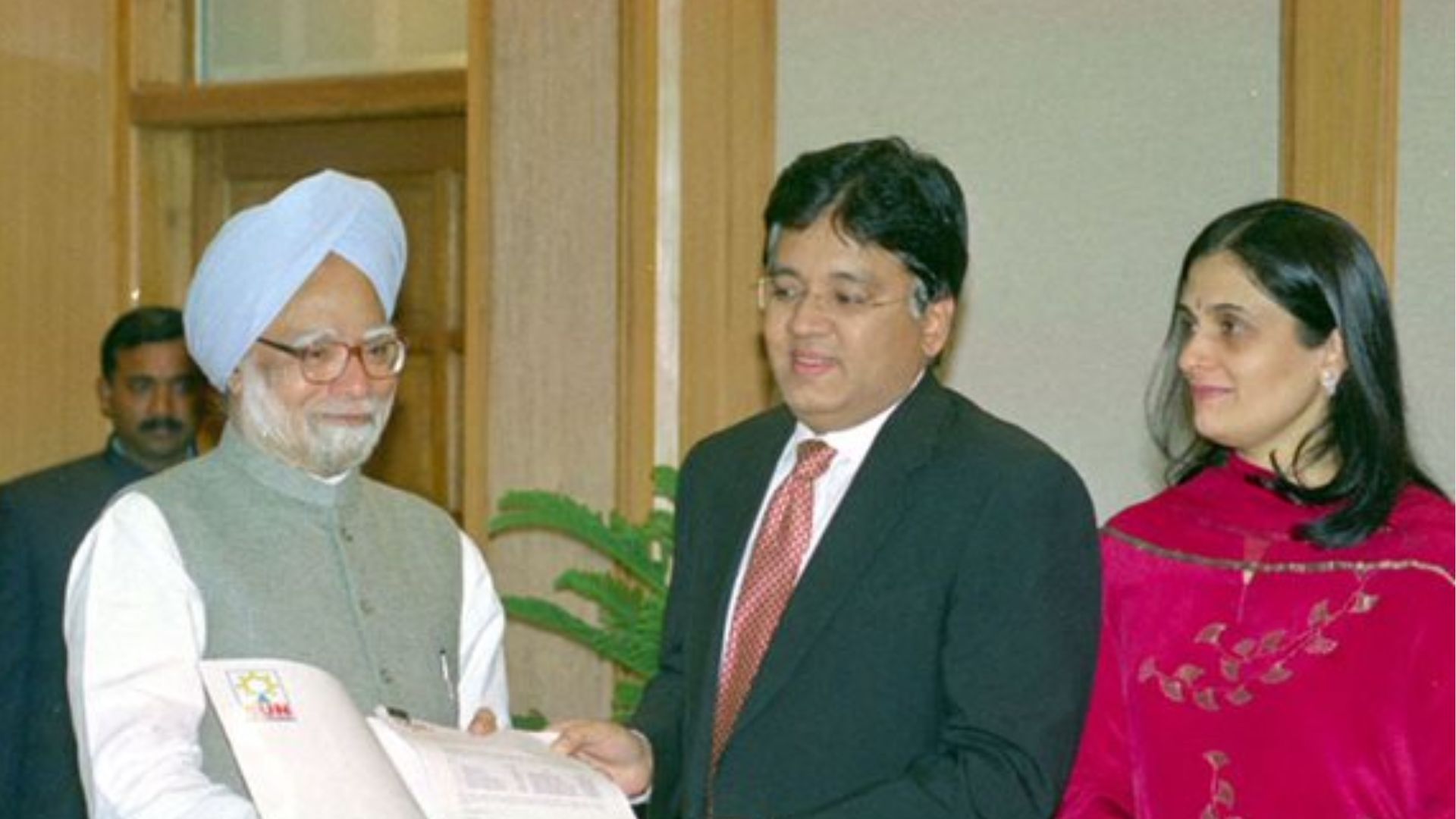 Looking At The Net Worth Of SunRisers Hyderabad Owner Kalanithi Maran