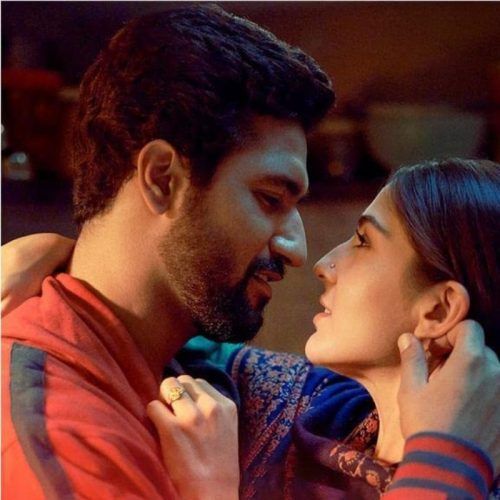 ‘Zara Hatke Zara Bachke’ Review: Twitter Is Loving Vicky Kaushal And Sara Ali Khan’s Chemistry