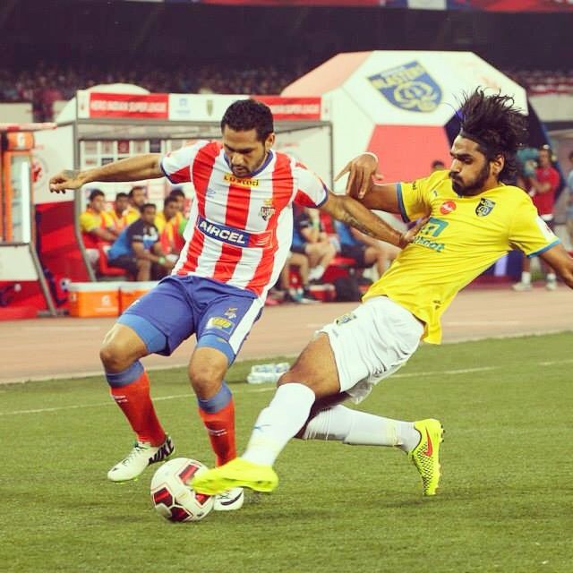 Football Sportek - Sandesh Jhingan in final discussion with ATKMB  #SandeshJhingan #ATKMB #FootballSportek #indianfootballnews | Facebook