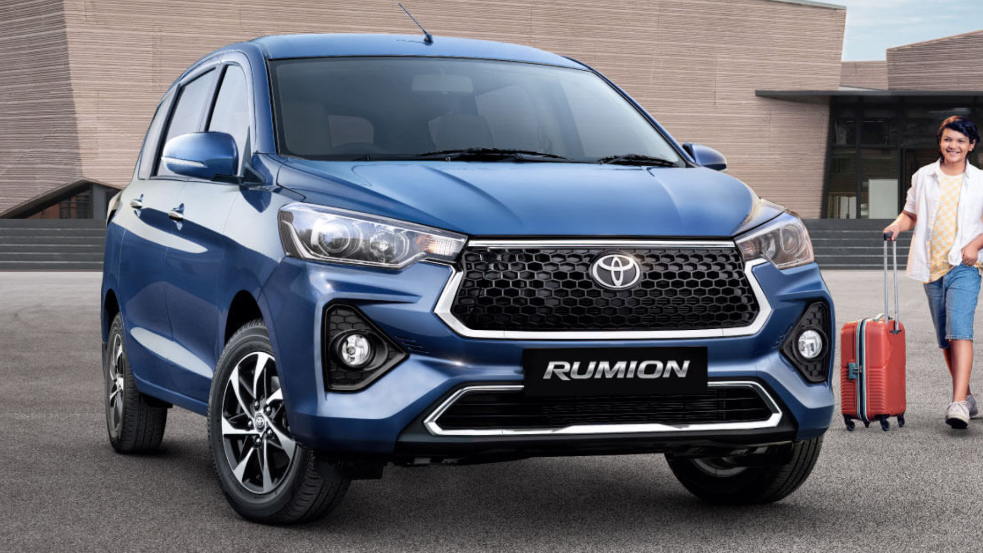 Toyota Rumion MPV Launched In India: Its Price, Specifications, Mileage