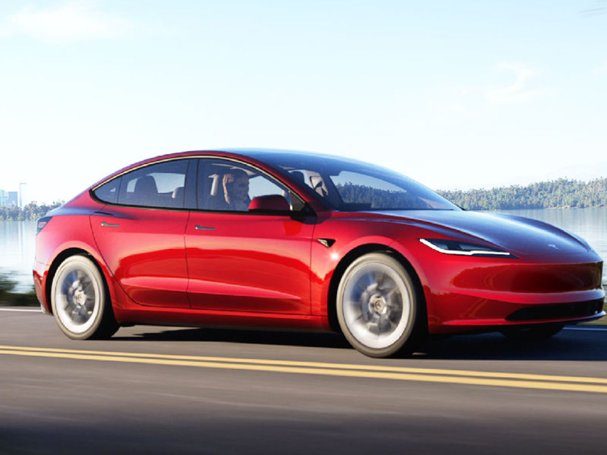 Tesla packs higher-end Model S and X features into Model 3 refresh