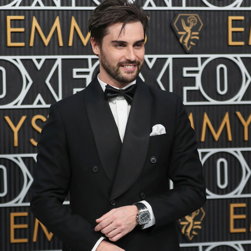10 Best Dressed Men We Spotted At The Emmy Awards 2024 10 Best Dressed Men We Spotted At The Emmy Awards 2024